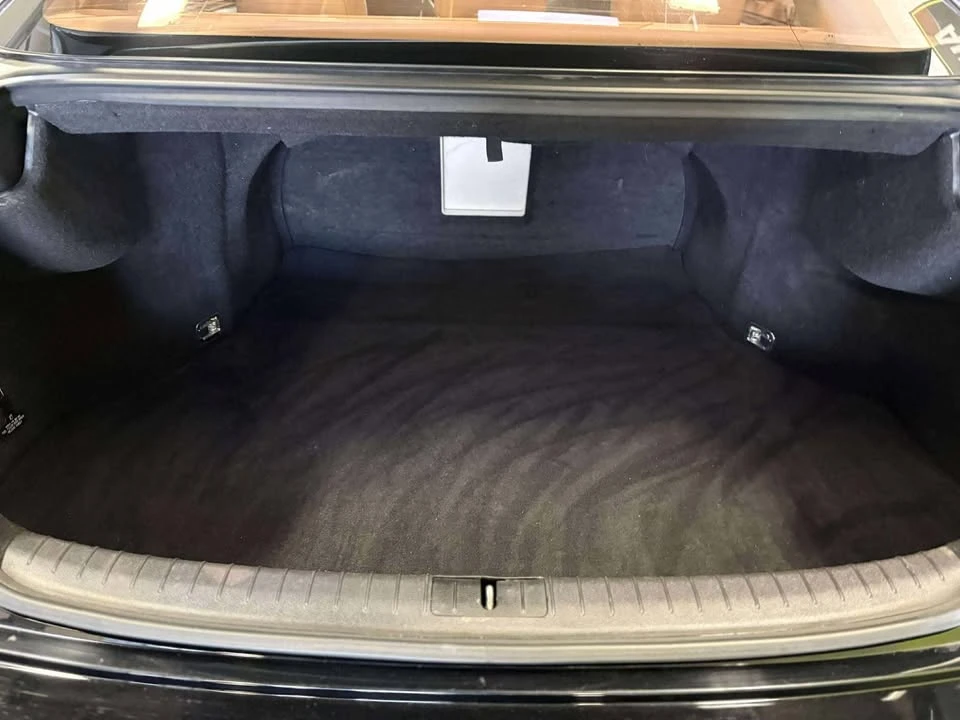 2016 Hyundai Genesis - Image 6 of 10