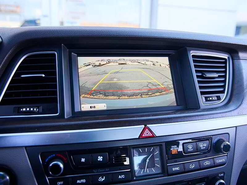 2016 Hyundai Genesis - Image 14 of 14