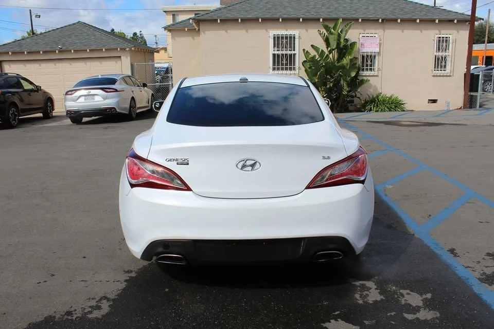 2016 Hyundai Genesis Coupe - Image 6 of 20
