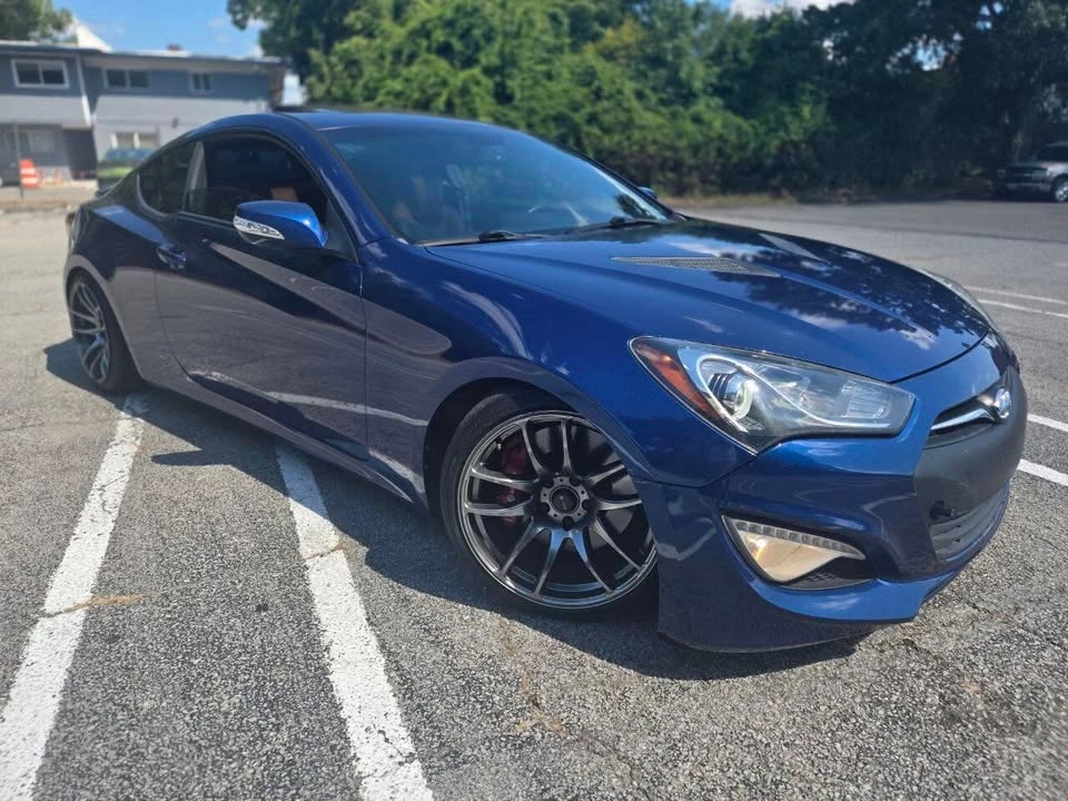 2016 Hyundai Genesis Coupe - Image 2 of 20