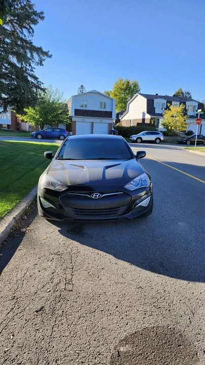 2016 Hyundai Genesis Coupe - Image 2 of 4