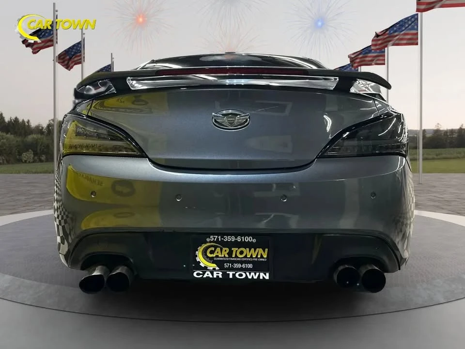 2016 Hyundai Genesis Coupe - Image 11 of 20
