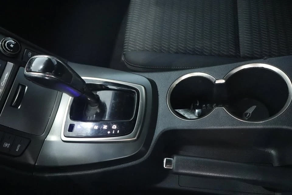 2016 Hyundai Genesis Coupe - Image 19 of 20