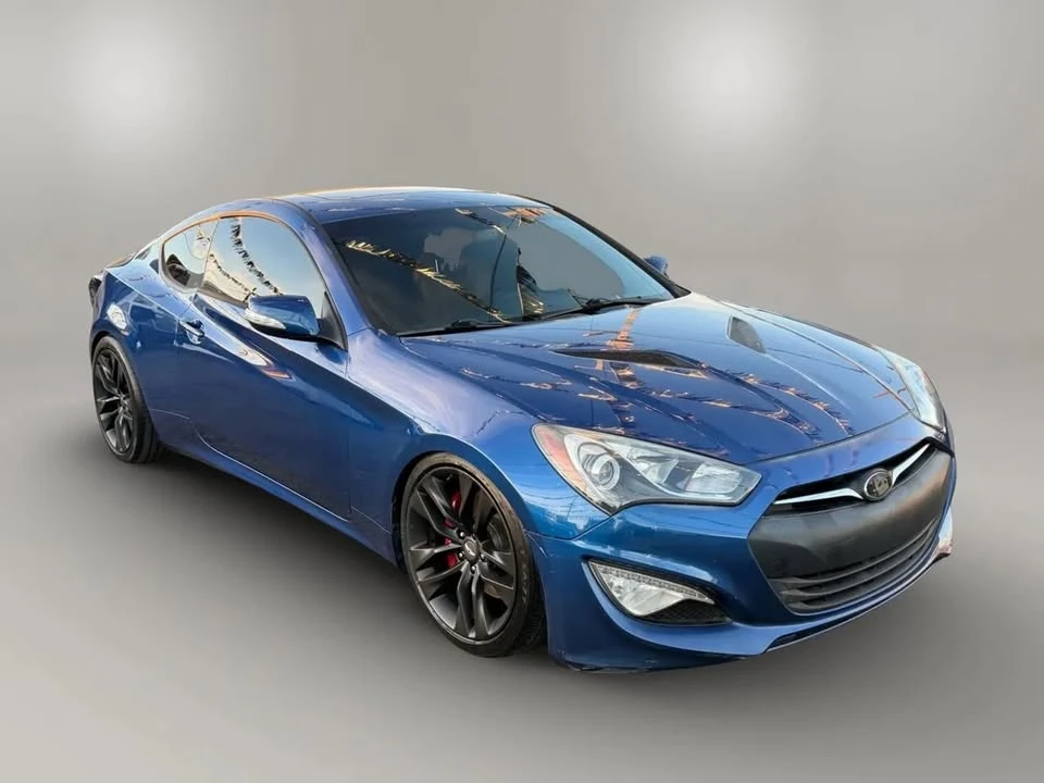 2016 Hyundai Genesis Coupe - Image 2 of 20