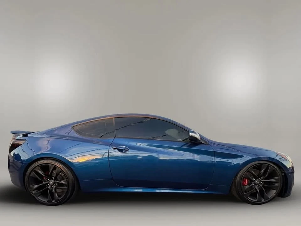 2016 Hyundai Genesis Coupe - Image 17 of 20