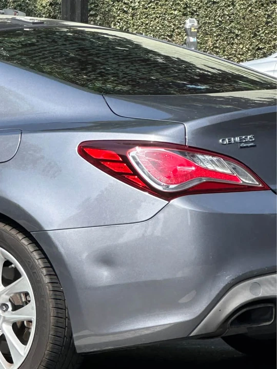 2016 Hyundai Genesis Coupe - Image 6 of 12