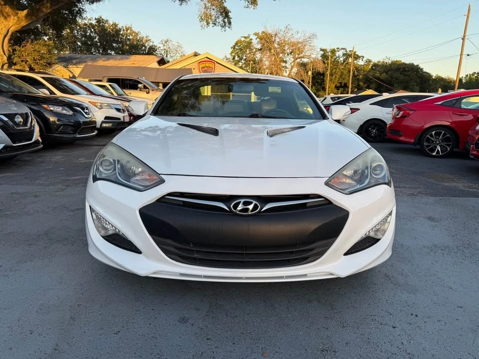 2016 Hyundai Genesis Coupe - Image 3 of 10
