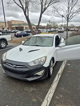 2016 Hyundai Genesis Coupe 3.8 Coupe