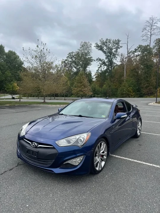 2016 Hyundai Genesis Coupe - Image 2 of 14