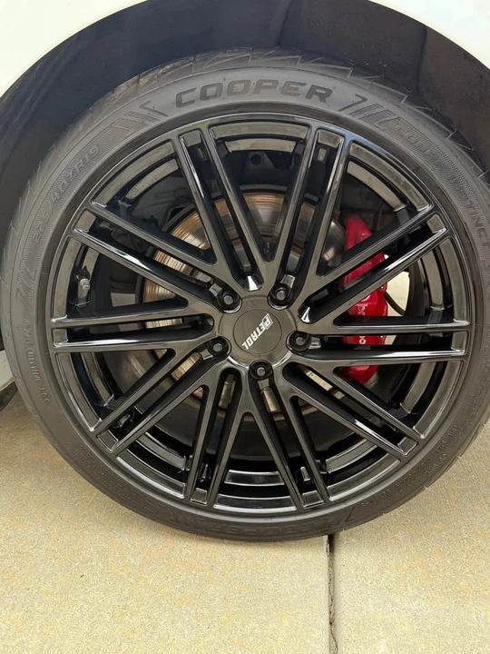 2016 Hyundai Genesis Coupe - Image 2 of 11