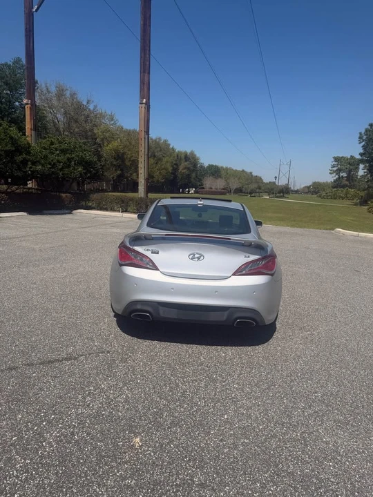 2016 Hyundai Genesis Coupe - Image 6 of 17