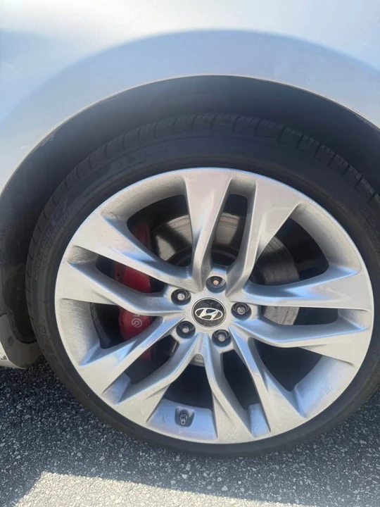 2016 Hyundai Genesis Coupe - Image 4 of 17