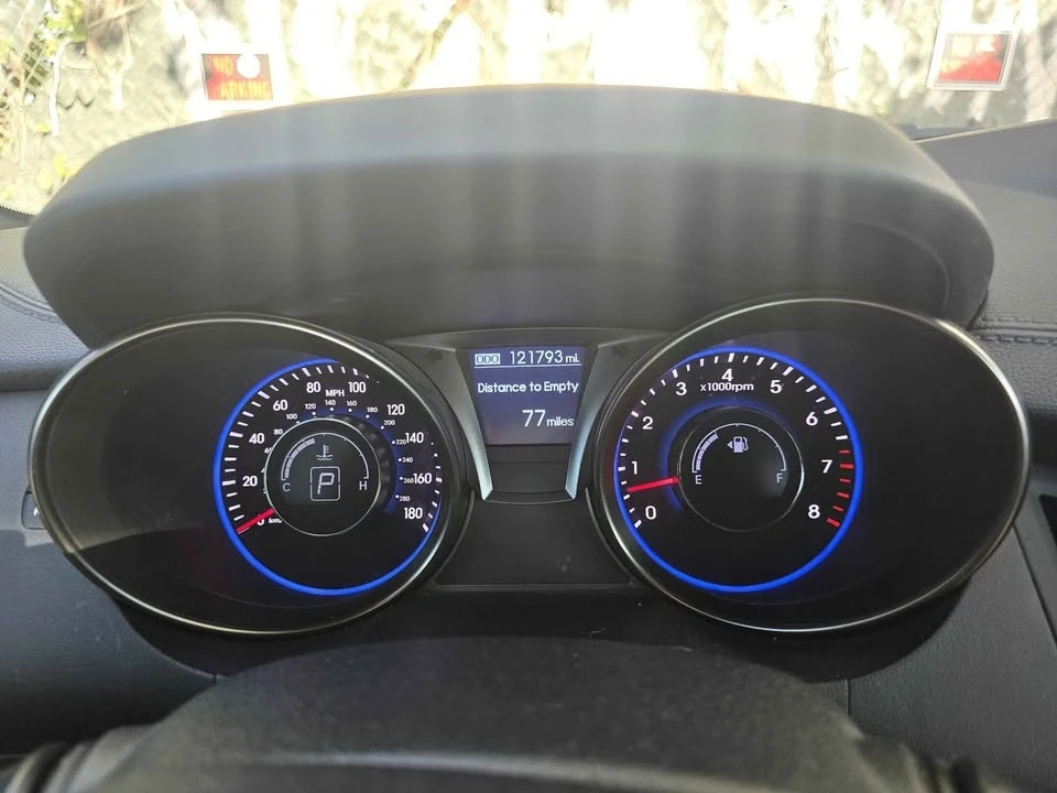 2016 Hyundai Genesis Coupe - Image 9 of 20