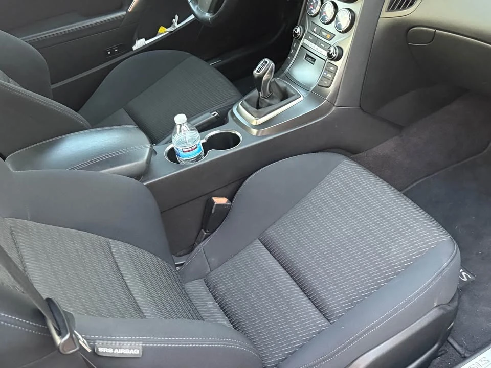 2016 Hyundai Genesis Coupe - Image 12 of 20