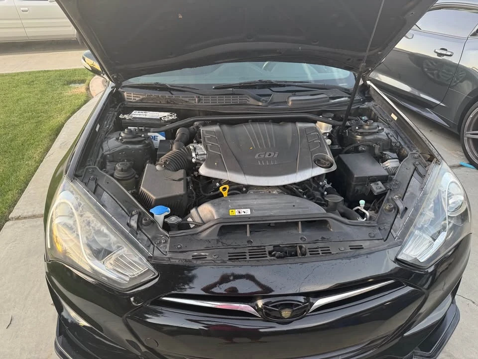 2016 Hyundai Genesis Coupe - Image 19 of 20