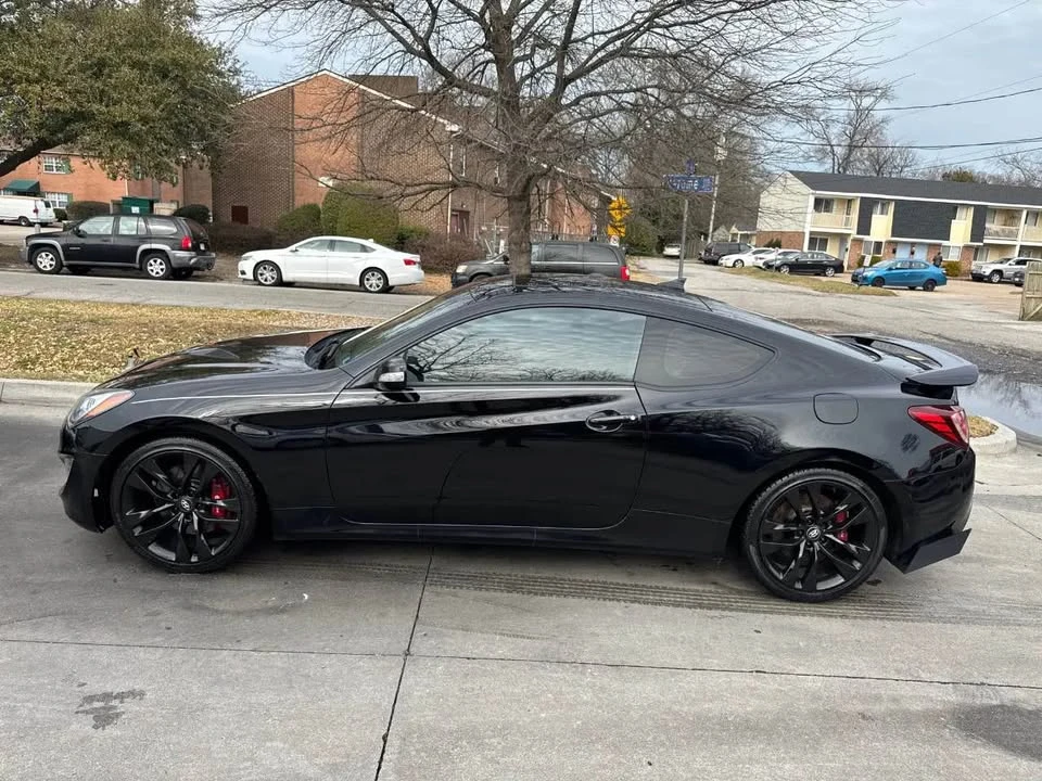2016 Hyundai Genesis Coupe - Image 6 of 14
