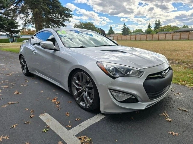 2016 Hyundai Genesis Coupe - Image 7 of 18