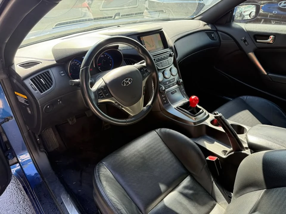 2016 Hyundai Genesis Coupe - Image 7 of 9