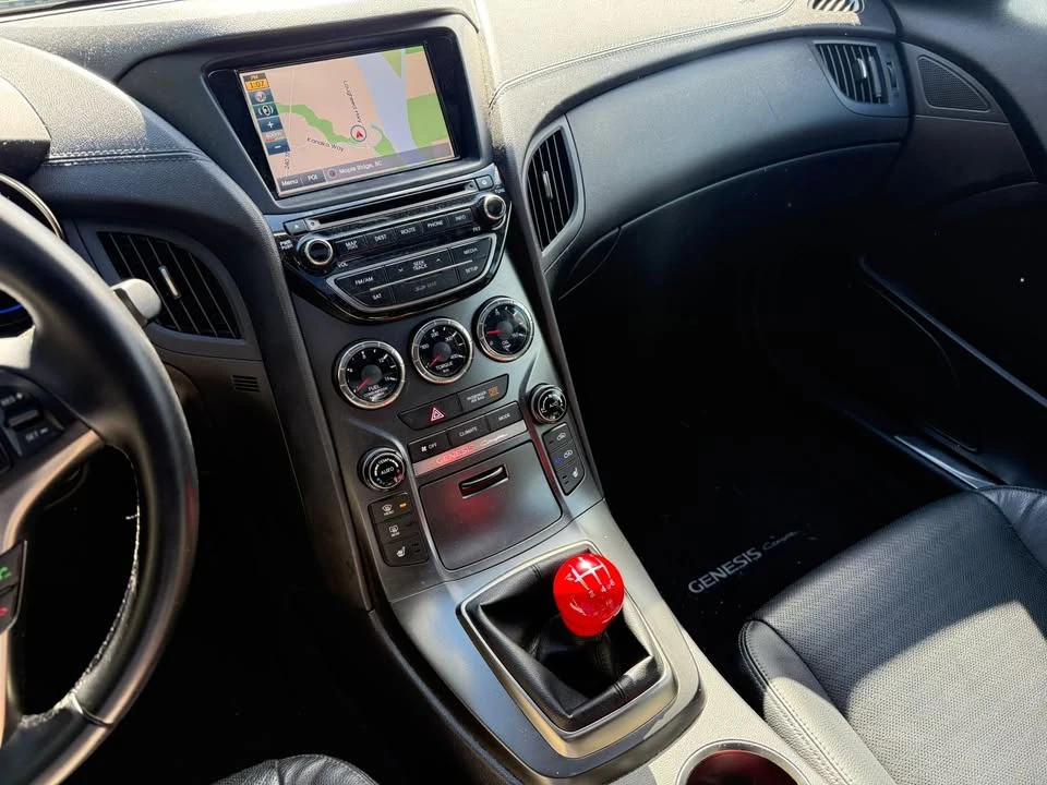 2016 Hyundai Genesis Coupe - Image 9 of 9