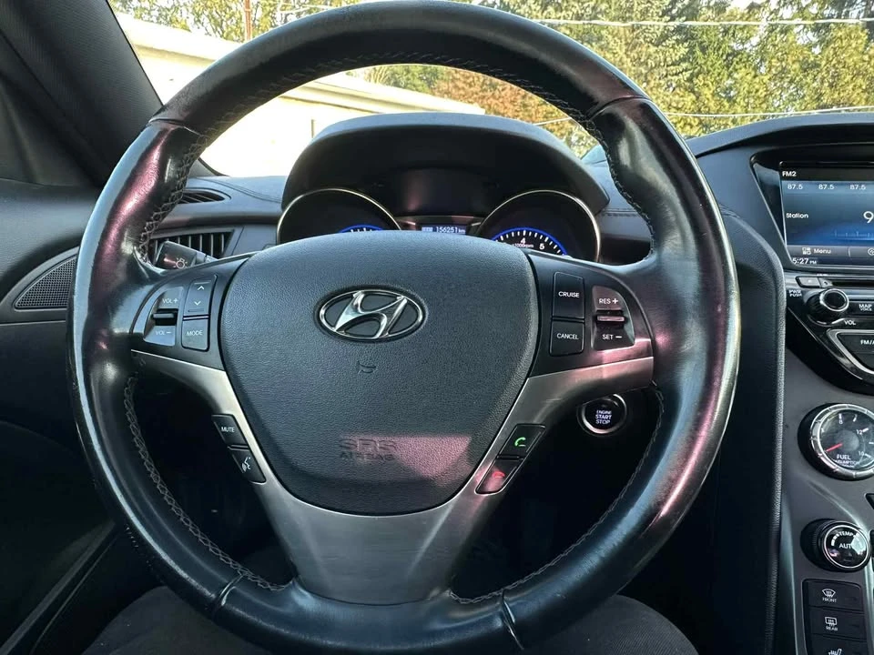 2016 Hyundai Genesis Coupe - Image 12 of 19
