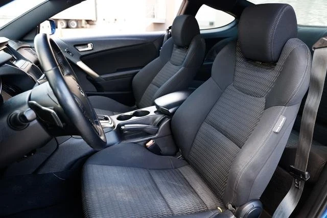 2016 Hyundai Genesis Coupe - Image 7 of 19