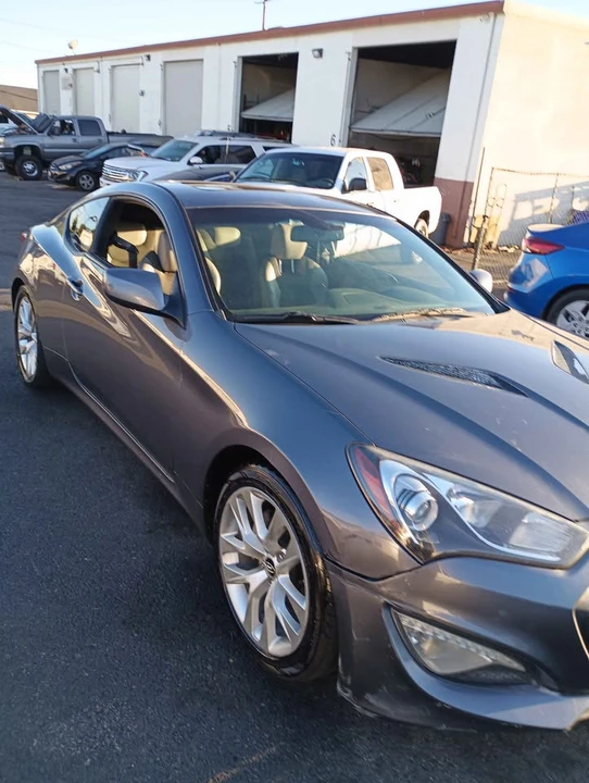 2016 Hyundai Genesis Coupe - Image 4 of 4