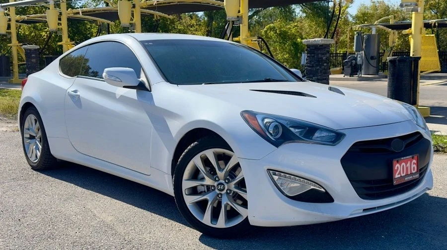 2016 Hyundai Genesis Coupe - Image 3 of 9