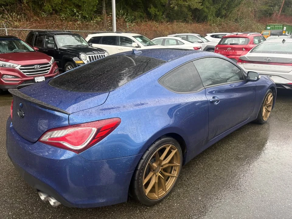 2016 Hyundai Genesis Coupe - Image 5 of 14