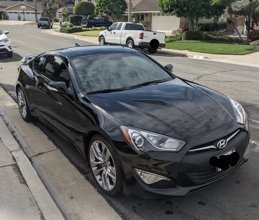 2016 Hyundai Genesis Coupe - Image 8 of 20