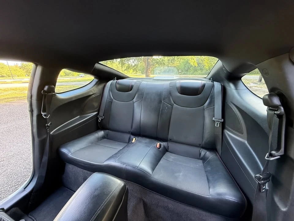 2016 Hyundai Genesis - Image 19 of 19