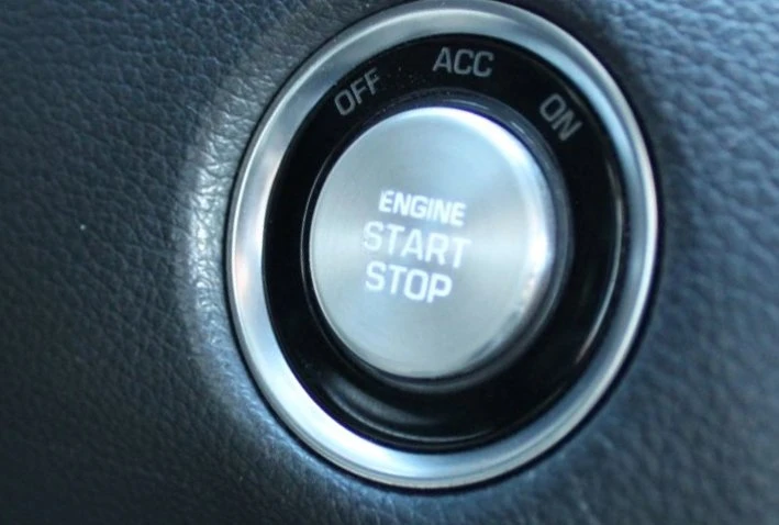 2016 Hyundai Genesis - Image 10 of 20