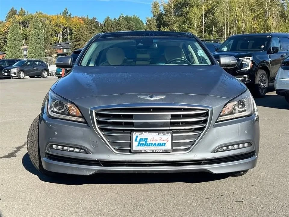 2016 Hyundai Genesis - Image 2 of 15