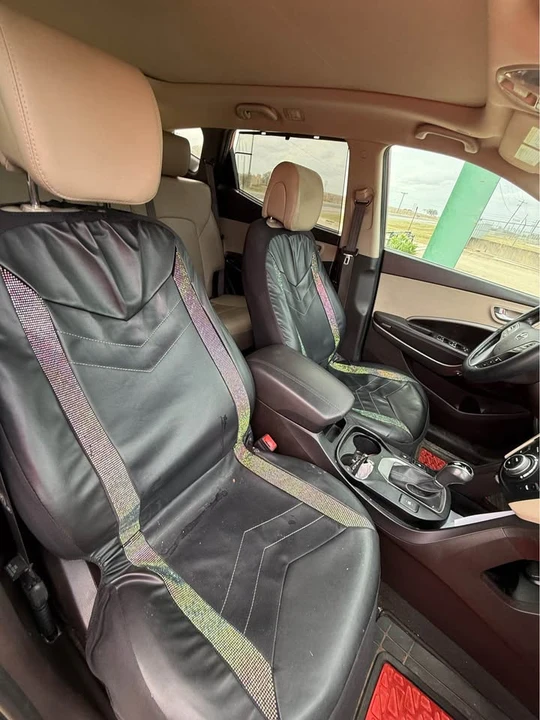 2016 Hyundai Santa Fe - Image 7 of 13