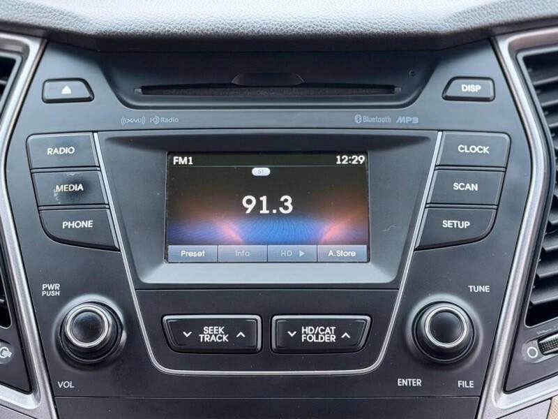 2016 Hyundai Santa Fe - Image 7 of 13
