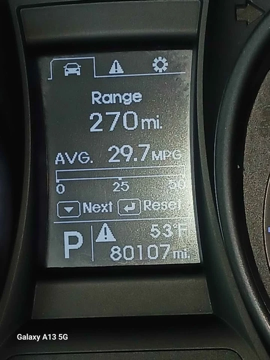 2016 Hyundai Santa Fe - Image 13 of 13