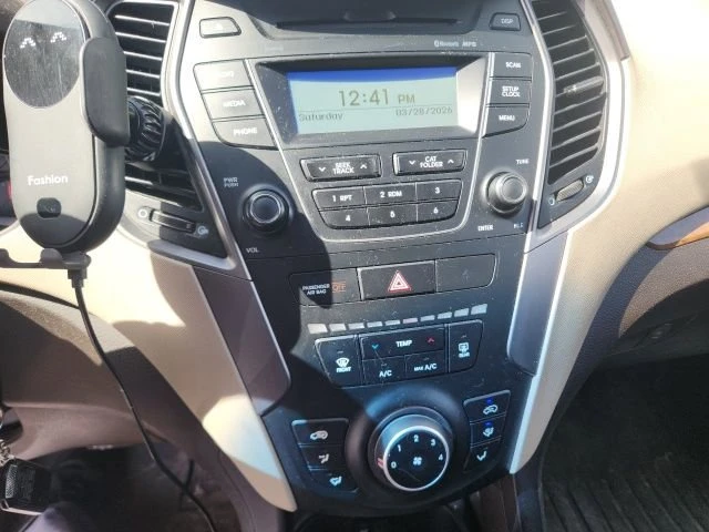 2016 Hyundai Santa Fe - Image 10 of 12