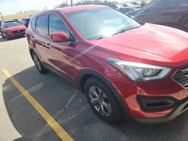 2016 Hyundai Santa Fe - Image 6 of 12