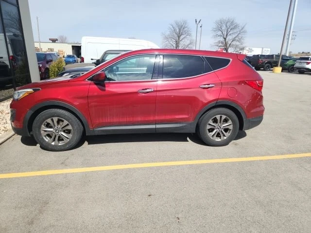 2016 Hyundai Santa Fe - Image 2 of 12