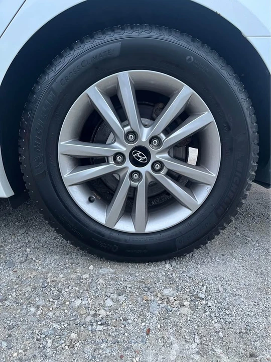 2016 Hyundai Sonata - Image 16 of 16
