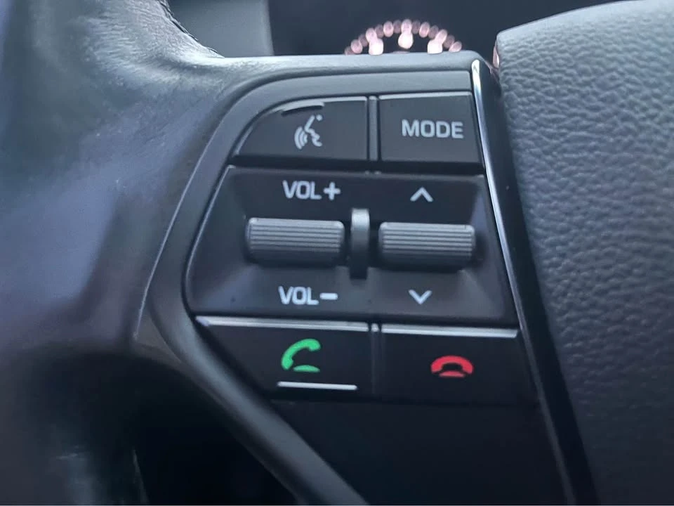 2016 Hyundai Sonata - Image 13 of 16