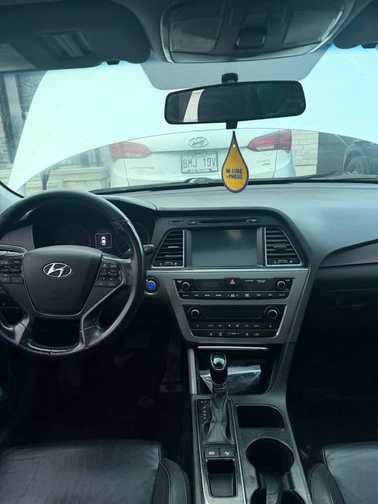 2016 Hyundai Sonata - Image 4 of 10