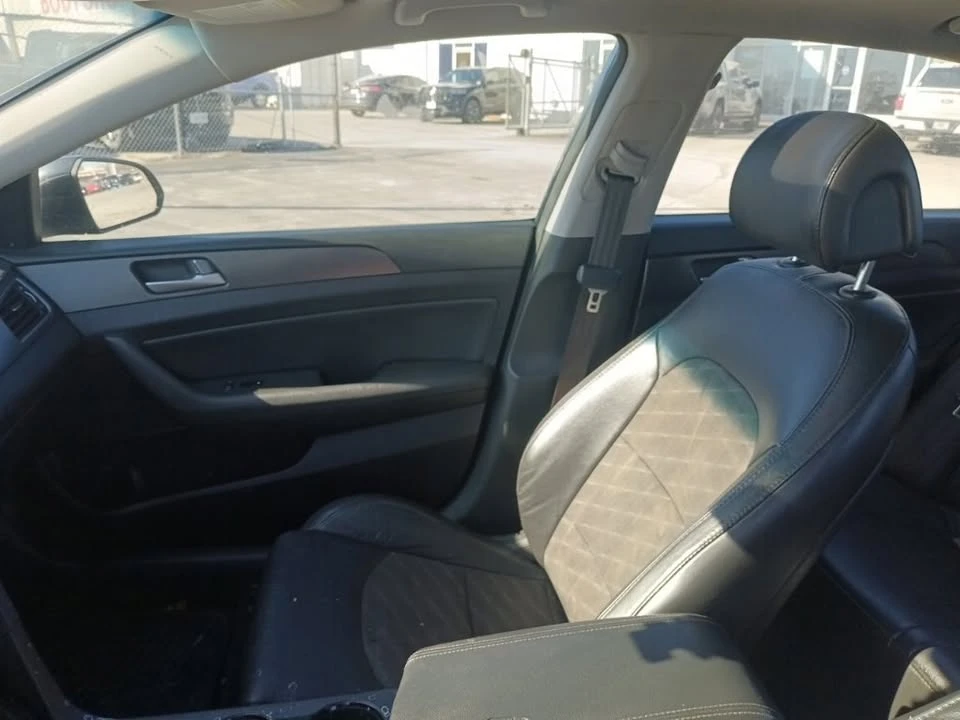 2016 Hyundai Sonata - Image 11 of 16