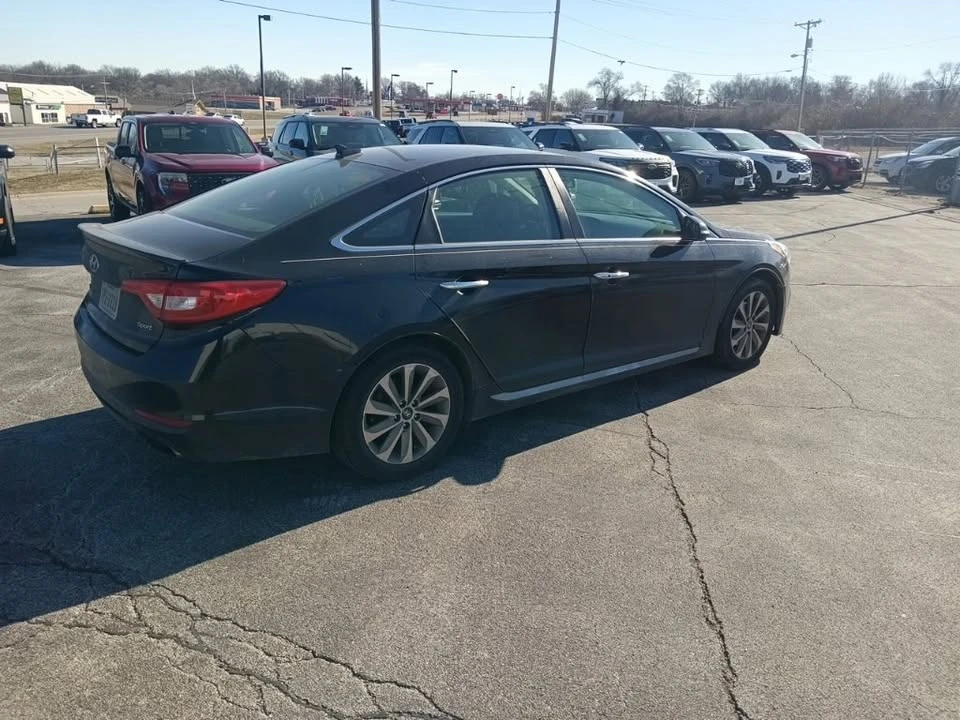 2016 Hyundai Sonata - Image 3 of 16