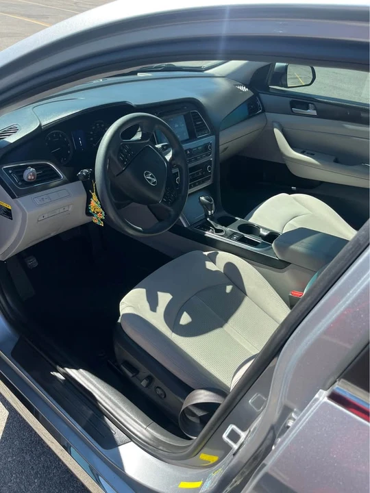 2016 Hyundai Sonata - Image 3 of 12