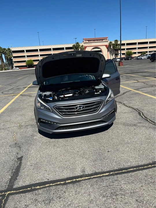 2016 Hyundai Sonata - Image 5 of 12