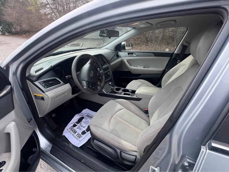 2016 Hyundai Sonata - Image 7 of 9