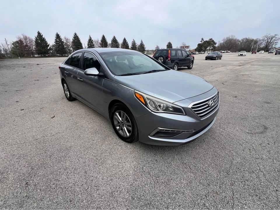 2016 Hyundai Sonata - Image 3 of 9