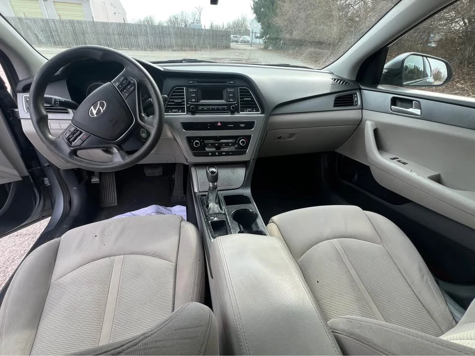 2016 Hyundai Sonata - Image 8 of 9