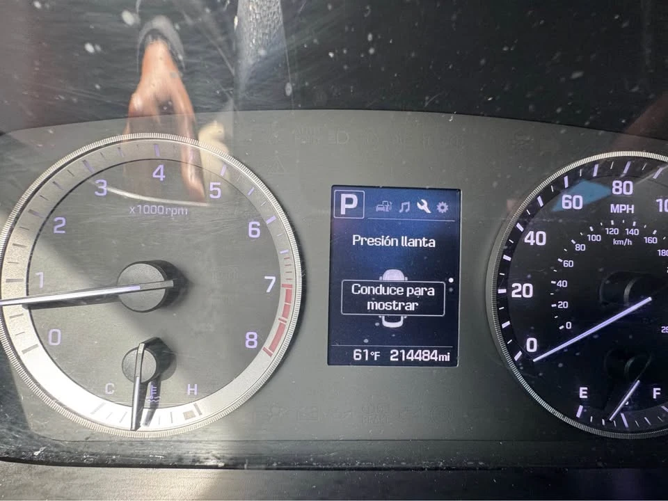 2016 Hyundai Sonata - Image 11 of 16