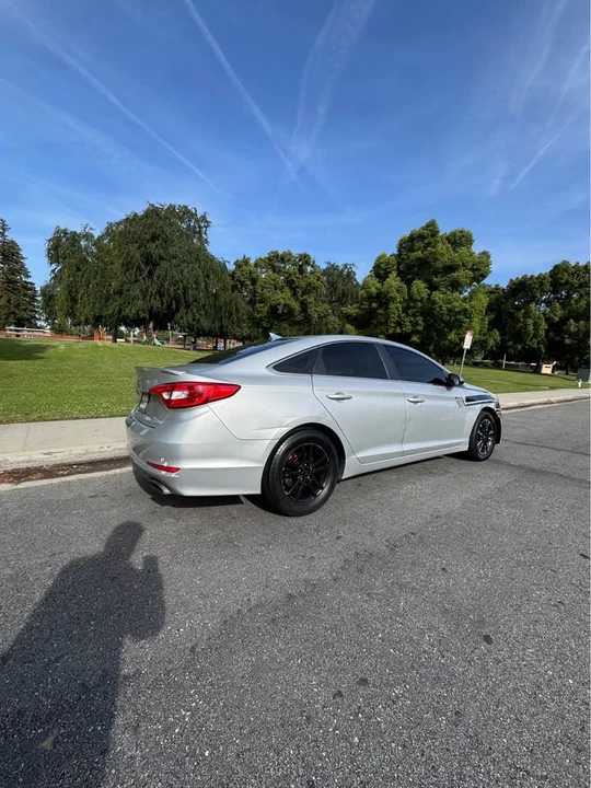 2016 Hyundai Sonata - Image 13 of 16